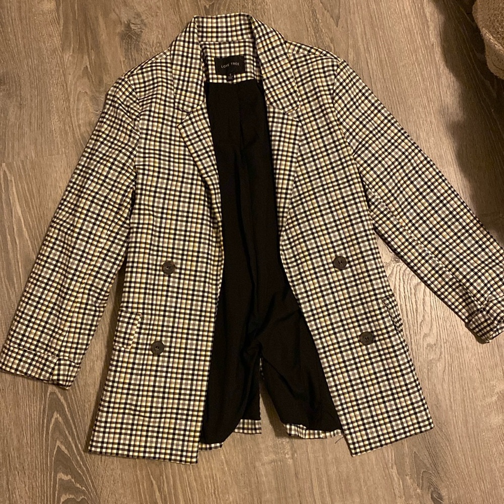 Love tree plaid blazer